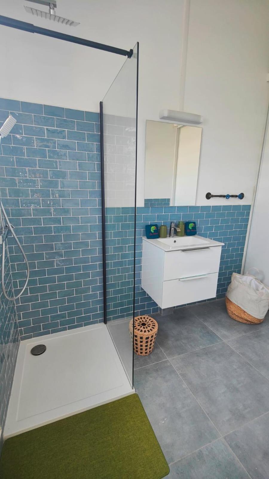 Ti Kaz Solei Apartment Saint-Gilles Les Bains Exterior photo