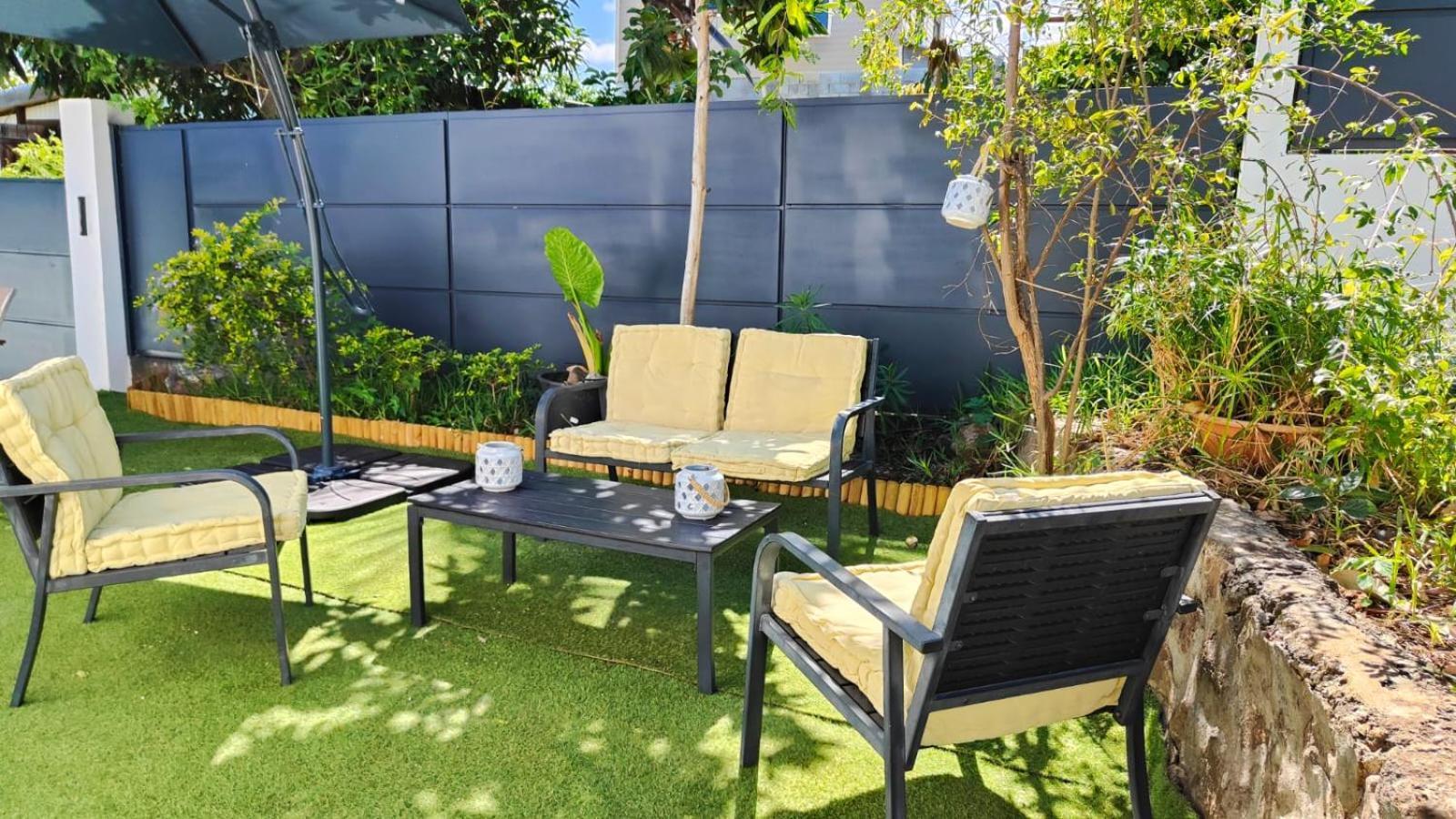 Ti Kaz Solei Apartment Saint-Gilles Les Bains Exterior photo